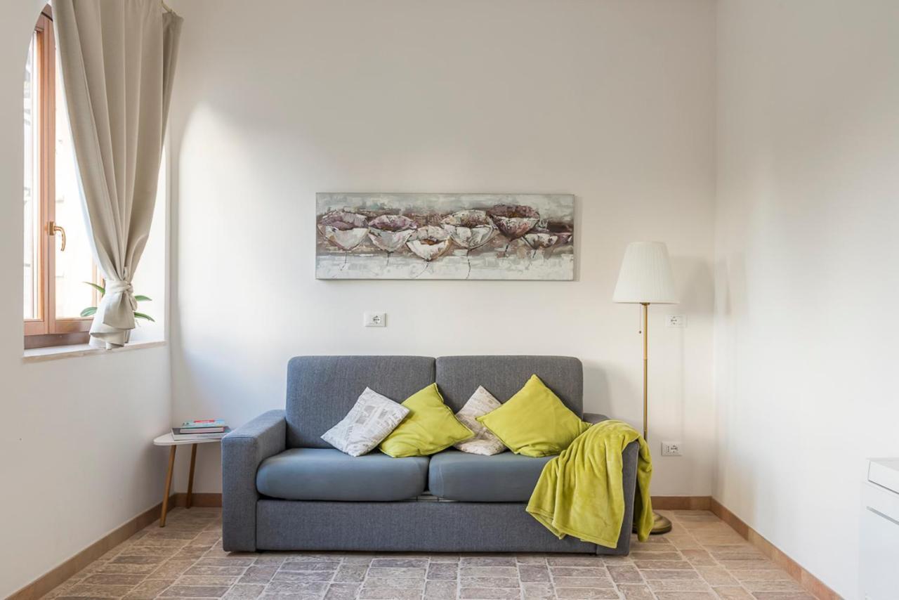 Bed and Breakfast Torre Della Loggia - Dimora Storica - Ortona Exterior foto